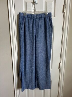 Old Navy Wide-Leg Linen-Blend Pants in Chambray Blue